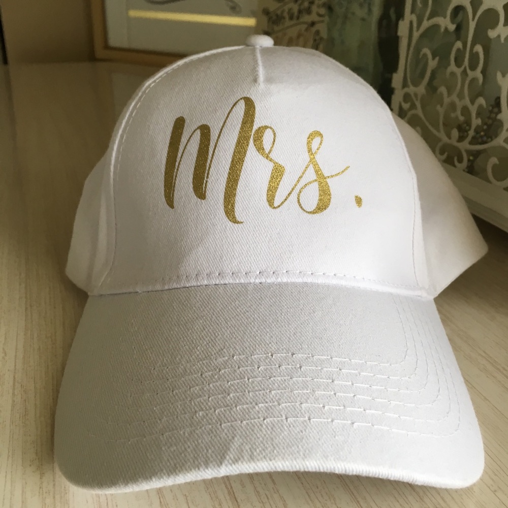 MRS Hat Wedding, Never Worn!!